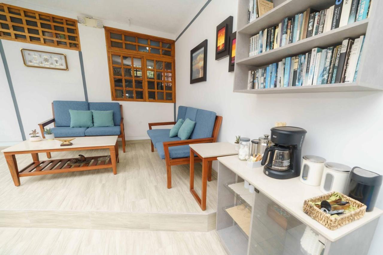 Hotel Santa Fe Puerto Ayora  Ngoại thất bức ảnh