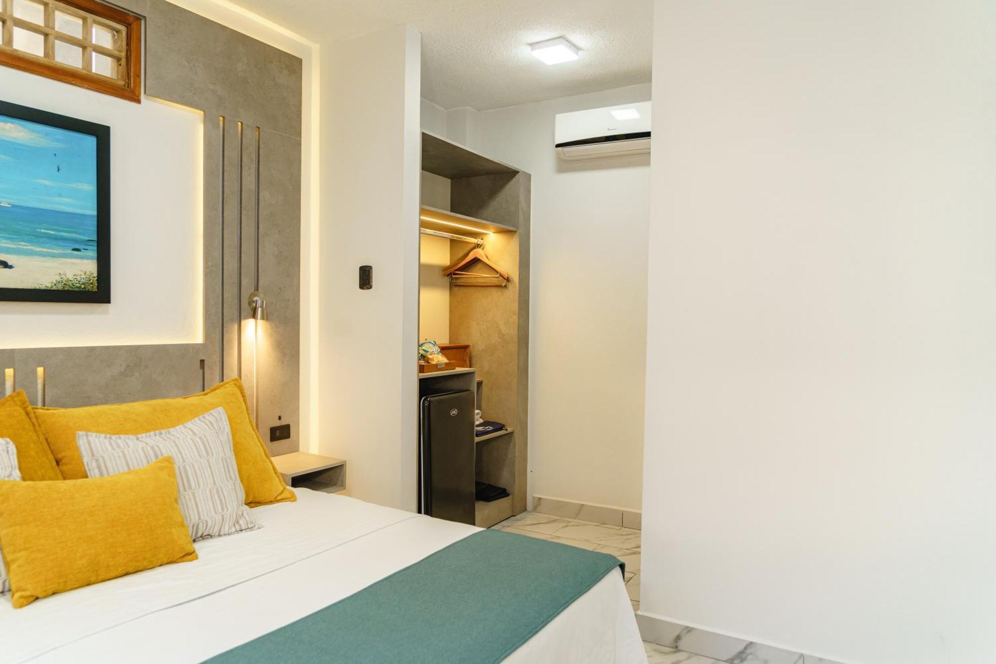 Hotel Santa Fe Puerto Ayora  Ngoại thất bức ảnh