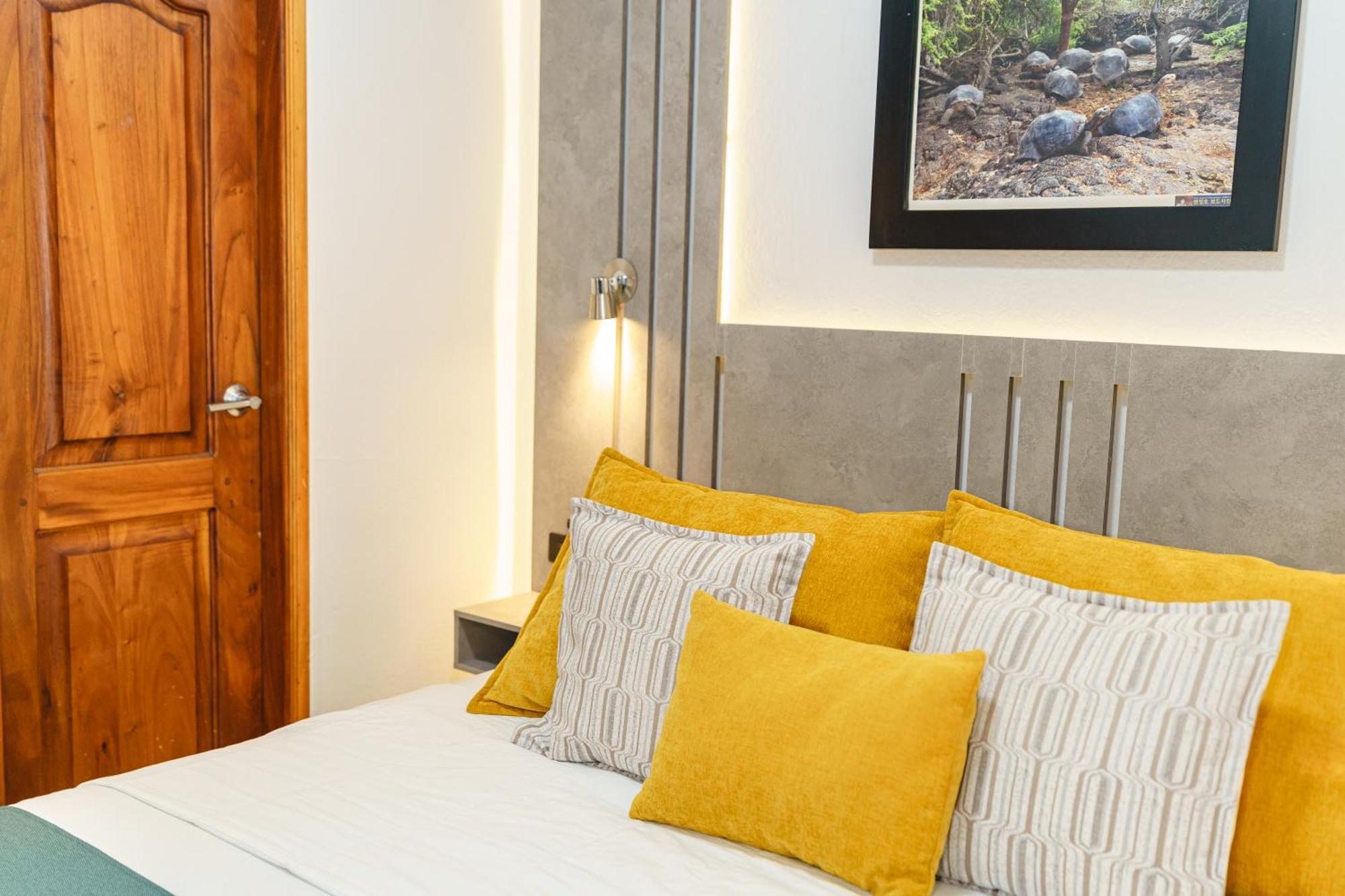 Hotel Santa Fe Puerto Ayora  Ngoại thất bức ảnh